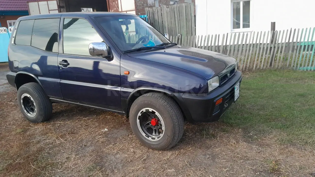Nissan Terrano, 1995