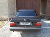 Mercedes-Benz E 200 1992 годаfor2 500 000 тг. в Туркестан – фото 2