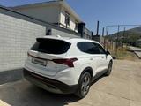 Hyundai Santa Fe 2023 года за 15 800 000 тг. в Шымкент – фото 4