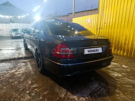 Mercedes-Benz E 320 2003 года за 7 900 000 тг. в Шымкент – фото 38