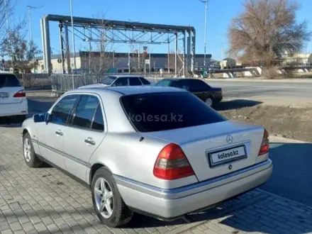 Mercedes-Benz C 180 1993 года за 1 800 000 тг. в Кызылорда – фото 4