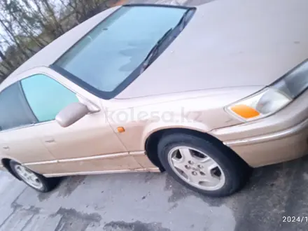 Toyota Camry 1999 года за 2 100 000 тг. в Алматы – фото 3