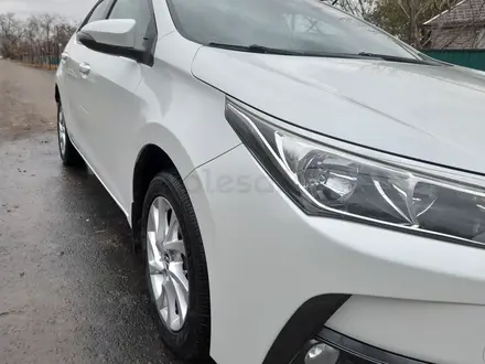 Toyota Corolla 2017 года за 8 300 000 тг. в Уральск – фото 5