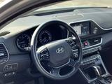 Hyundai Grandeur 2018 года за 10 860 000 тг. в Шымкент – фото 5