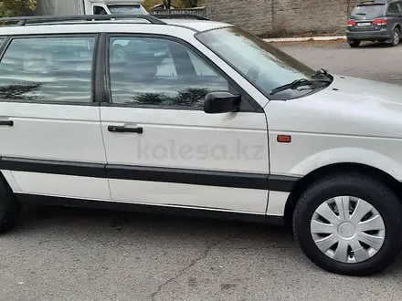 Volkswagen Passat 1993 года за 1 950 000 тг. в Алматы – фото 5