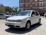Volkswagen Golf 2003 года за 2 800 000 тг. в Актау