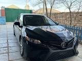 Toyota Camry 2018 годаүшін8 800 000 тг. в Жанаозен – фото 5