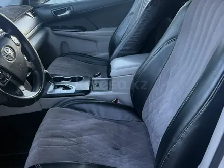 Toyota Camry 2013 года за 6 500 000 тг. в Уральск – фото 3