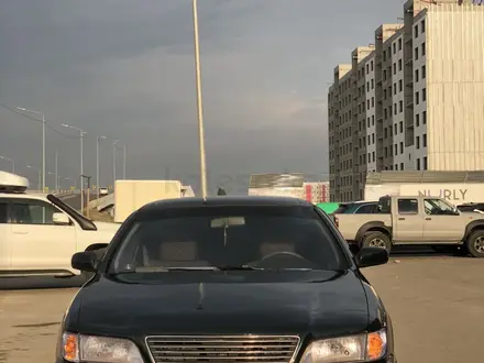 Nissan Maxima 1996 года за 2 000 000 тг. в Алматы