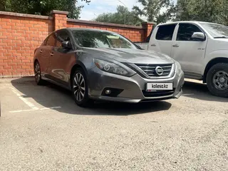 Nissan Altima, 2019
