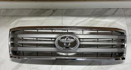 Решетка радиатора Land Cruiser 100 105 за 45 000 тг. в Актобе – фото 3