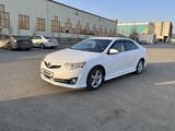 Toyota Camry 2013 года за 8 600 000 тг. в Уральск – фото 2