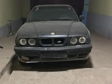 BMW 525 1993 года за 1 400 000 тг. в Шымкент