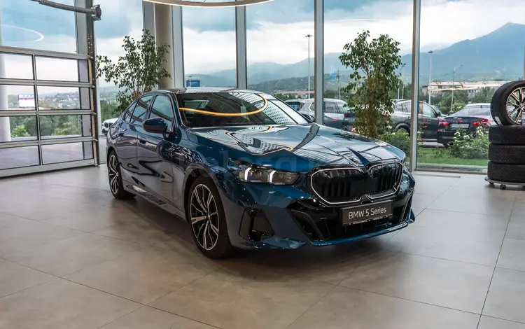 BMW 530 XDrive 2026 года за 55 136 633 тг. в Алматы
