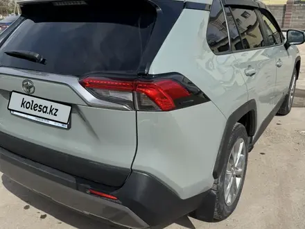 Toyota RAV4 2020 года за 11 000 000 тг. в Астана – фото 9