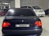 BMW 528 1998 года за 3 700 000 тг. в Атырау – фото 4