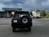 Toyota Hilux Surf 1991 годаүшін2 100 000 тг. в Семей – фото 4