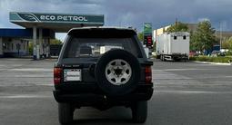 Toyota Hilux Surf 1991 годаүшін2 100 000 тг. в Семей – фото 4