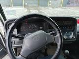 Toyota Hiace 2003 годаүшін2 900 000 тг. в Караганда – фото 4