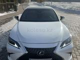 Lexus ES 250 2018 года за 25 000 000 тг. в Алматы – фото 5