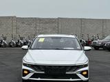 Hyundai Elantra 2022 года за 8 990 000 тг. в Шымкент – фото 3