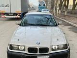 BMW 320 1992 года за 1 200 000 тг. в Алматы – фото 3