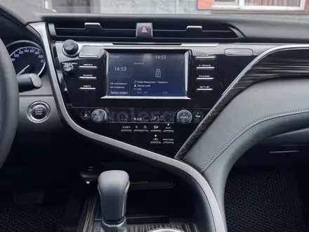 Toyota Camry 2020 года за 12 250 000 тг. в Караганда – фото 13