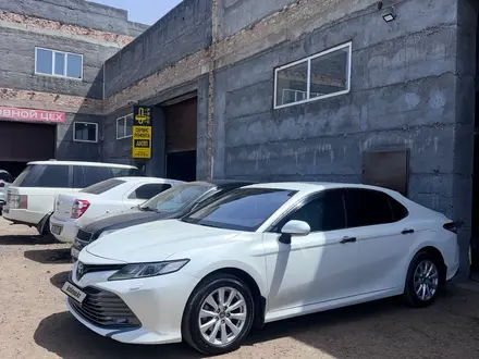 Toyota Camry 2020 года за 12 250 000 тг. в Караганда – фото 11