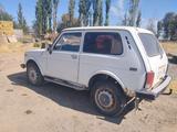 ВАЗ (Lada) Lada 2121 1998 года за 400 000 тг. в Тараз – фото 2