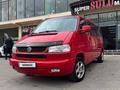 Volkswagen Caravelle 1997 годаfor4 600 000 тг. в Шымкент