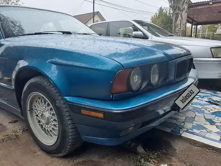 BMW 530 1994 года за 2 200 000 тг. в Алматы