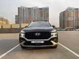 Hyundai Santa Fe 2022 года за 14 700 000 тг. в Алматы – фото 3