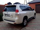 Toyota Land Cruiser Prado 2010 года за 13 900 000 тг. в Актобе – фото 4