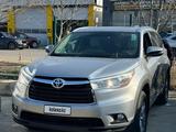 Toyota Highlander 2014 года за 12 500 000 тг. в Уральск