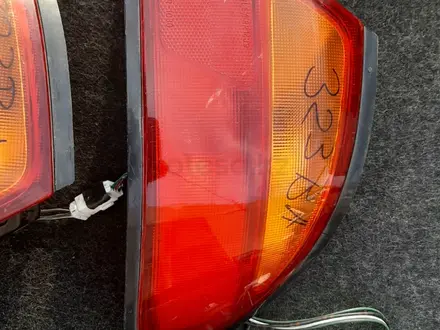 Фонарь правый, левый Мазда 323 БА фонари Mazda 323 BA за 8 000 тг. в Семей – фото 3