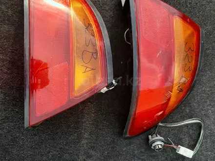 Фонарь правый, левый Мазда 323 БА фонари Mazda 323 BA за 8 000 тг. в Семей