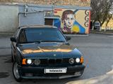 BMW 520 1992 года за 900 000 тг. в Караганда