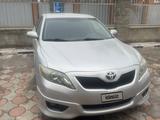 Toyota Camry 2010 годаfor4 800 000 тг. в Атырау – фото 3