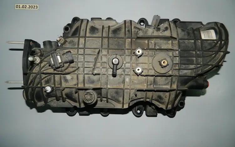 Коллектор впускной 5.3 за 60 000 тг. в Алматы