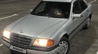 Mercedes-Benz C 180 1995 года за 1 700 000 тг. в Караганда