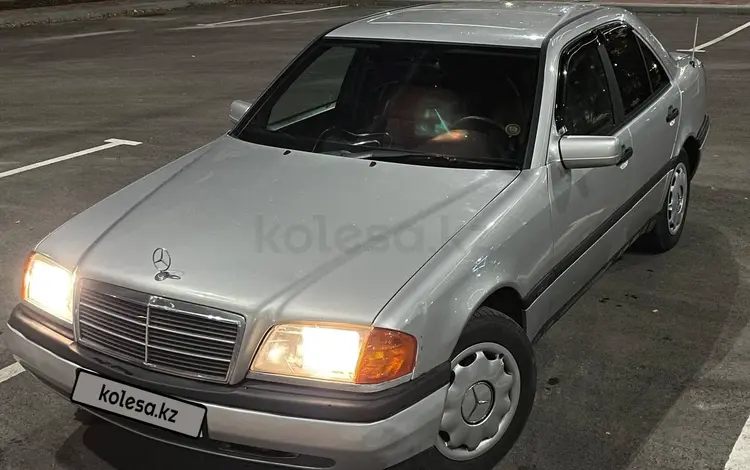 Mercedes-Benz C 180 1995 годаүшін1 700 000 тг. в Караганда