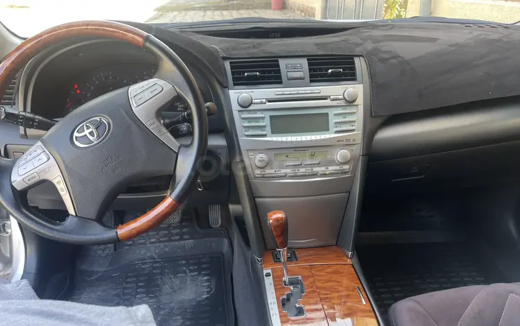 Toyota Camry 2009 года за 7 000 000 тг. в Шымкент