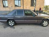 Mercedes-Benz E 220 1993 годаүшін950 000 тг. в Шымкент