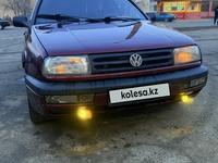 Volkswagen Vento 1992 годаfor1 000 000 тг. в Тараз