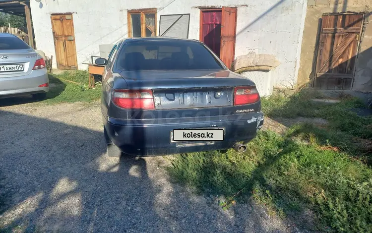 Toyota Carina 1995 годаүшін1 500 000 тг. в Алматы