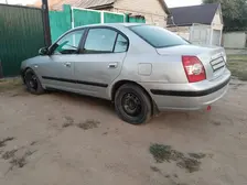 Hyundai Elantra, 2005