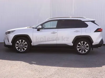 Toyota RAV4 2020 года за 15 890 000 тг. в Караганда – фото 2