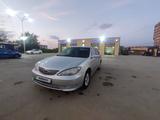 Toyota Camry 2004 годаүшін4 650 000 тг. в Актобе – фото 4