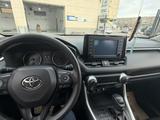 Toyota RAV4 2019 года за 13 500 000 тг. в Актау – фото 4