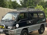Mitsubishi Delica 1998 годаfor1 450 000 тг. в Алматы